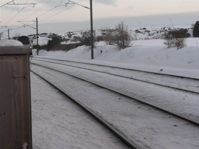 P1180392.JPG - The train comes past Markle - Alastair Seagroatt